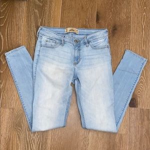 Hollister light skinny jeans